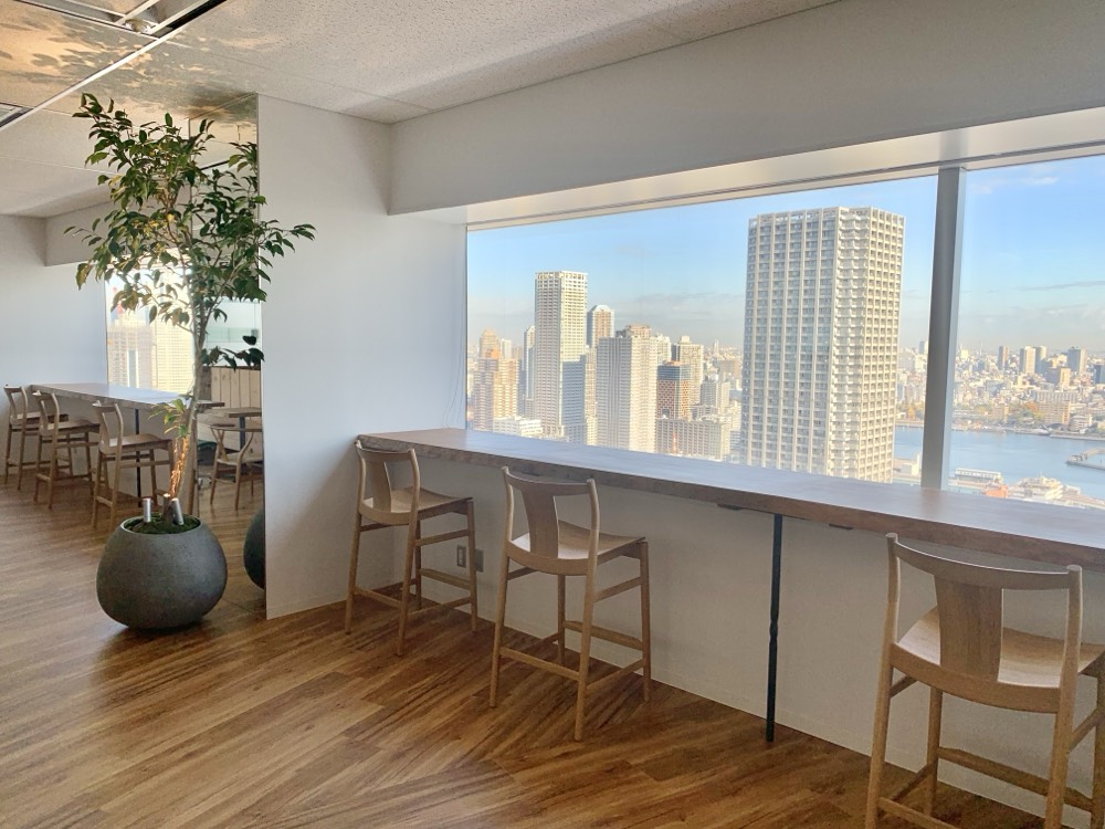 ラウンジ（カウンター）