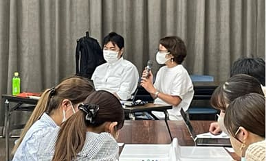 第６回 中間発表の様子